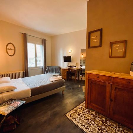 Hotel Le Midi Clermont-Cournon Dış mekan fotoğraf