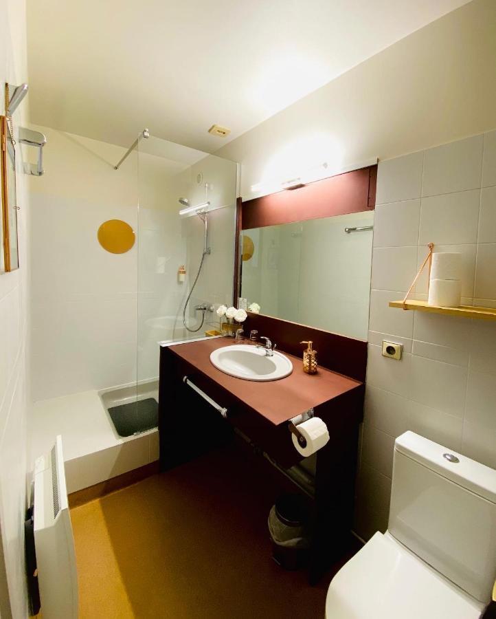 Hotel Le Midi Clermont-Cournon Dış mekan fotoğraf
