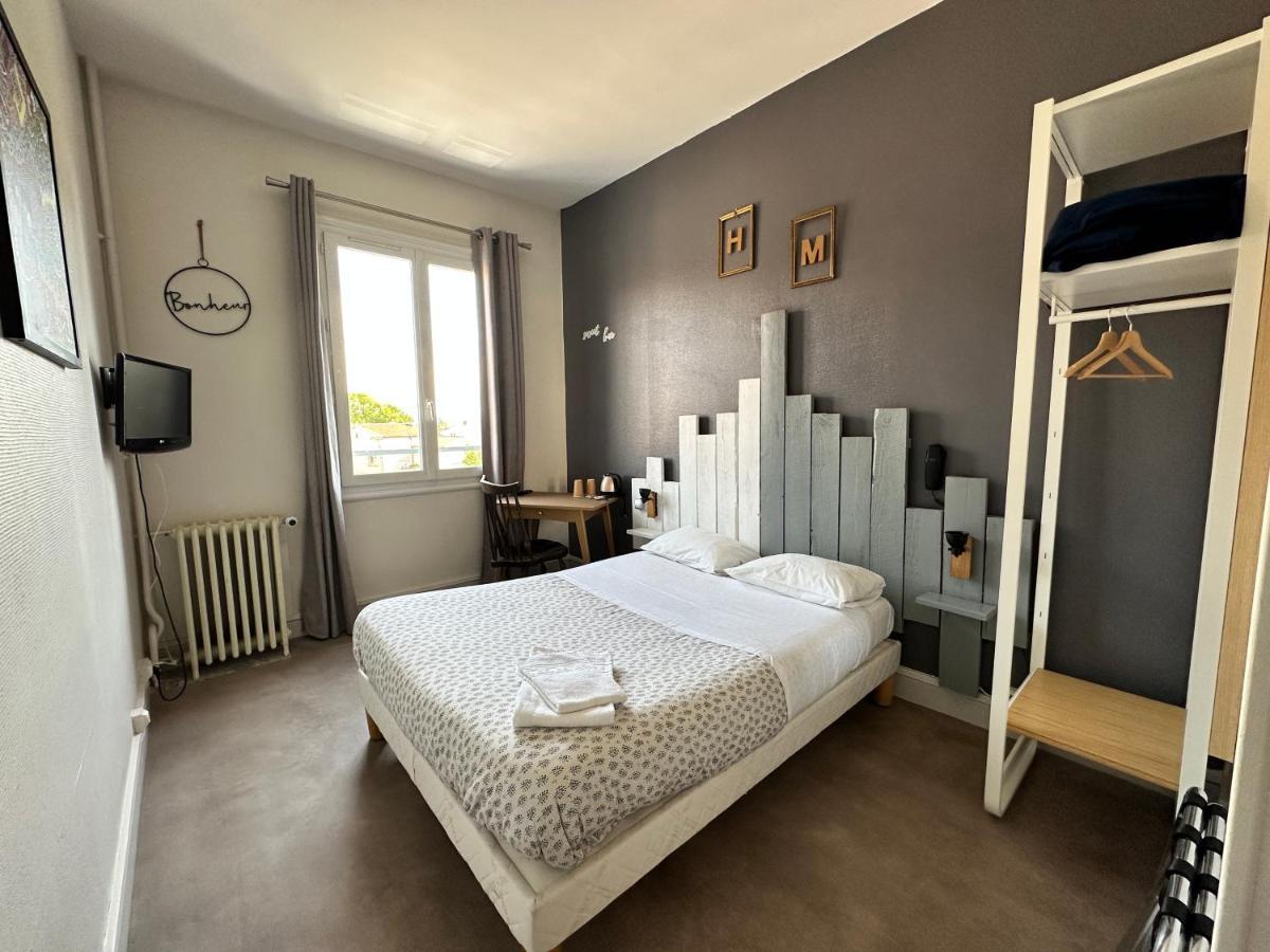 Hotel Le Midi Clermont-Cournon Dış mekan fotoğraf