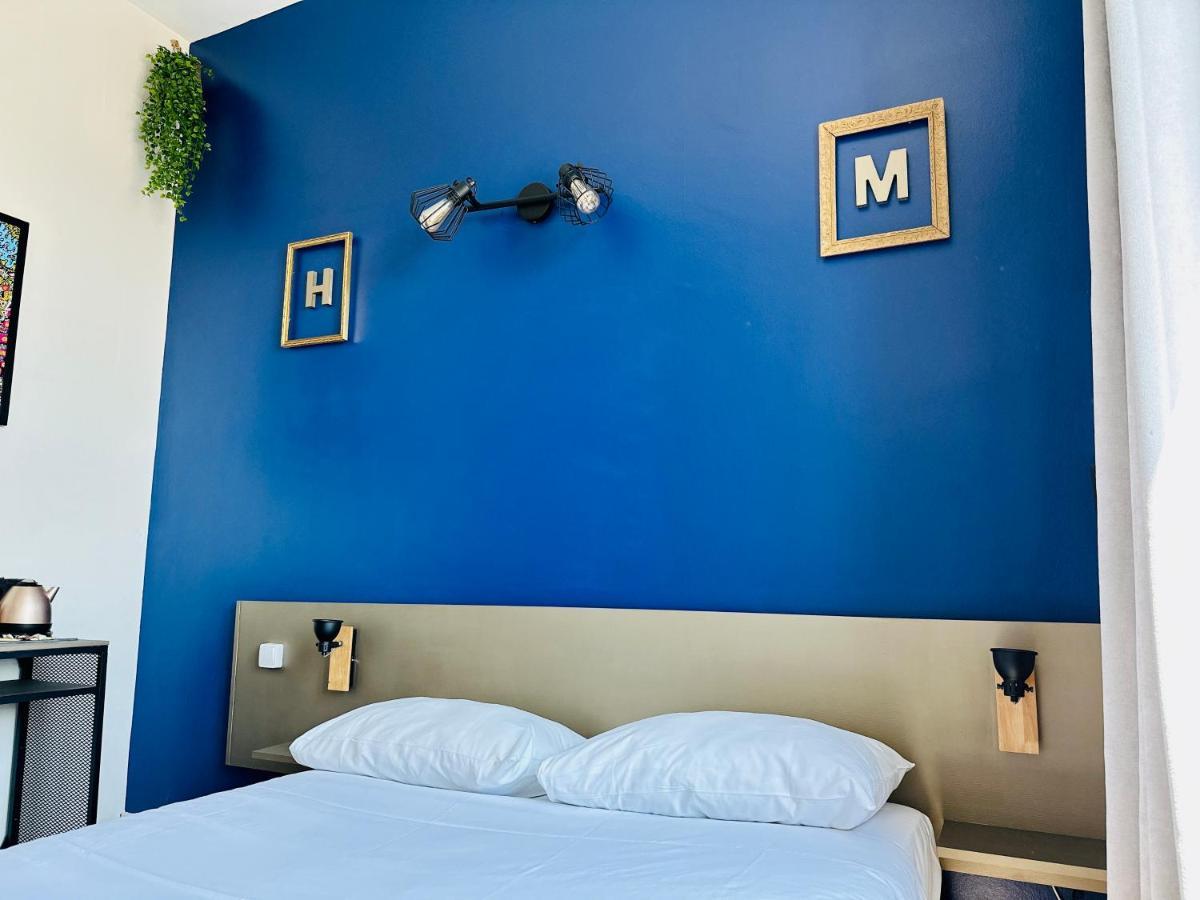 Hotel Le Midi Clermont-Cournon Dış mekan fotoğraf