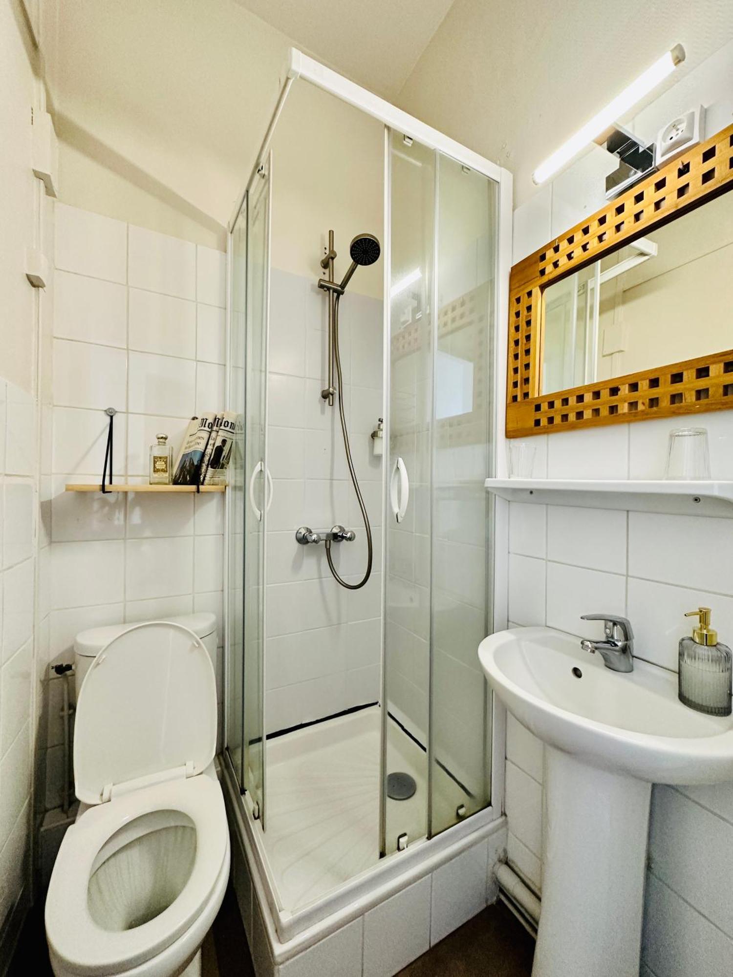 Hotel Le Midi Clermont-Cournon Dış mekan fotoğraf